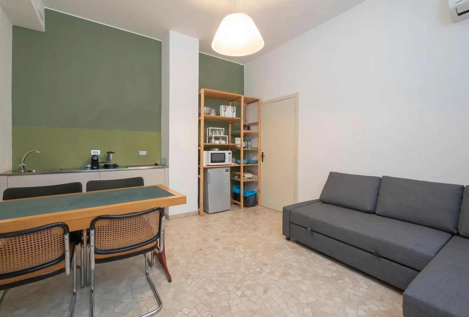 I Host Apartment - Lamarmora 3A Milan Italy